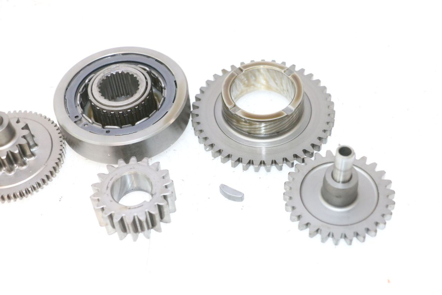 photo de ROUE LIBRE DEMARREUR HONDA XLV VARADERO 125 (2007 - 2012) - Gros plan technique