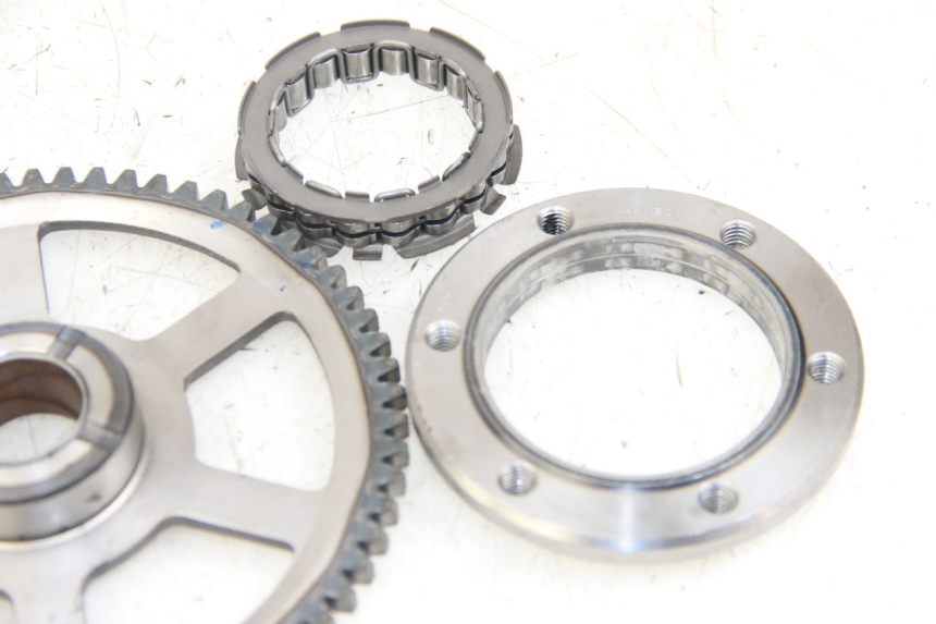 photo de ROUE LIBRE DEMARREUR YAMAHA XP T-MAX TMAX 500 (2004 - 2007) - Gros plan technique