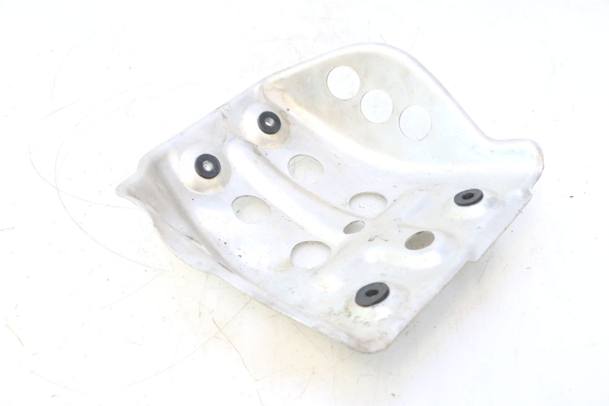 photo de SABOT MOTEUR SUZUKI DR S 600 (1985 - 1989) - Gros plan technique