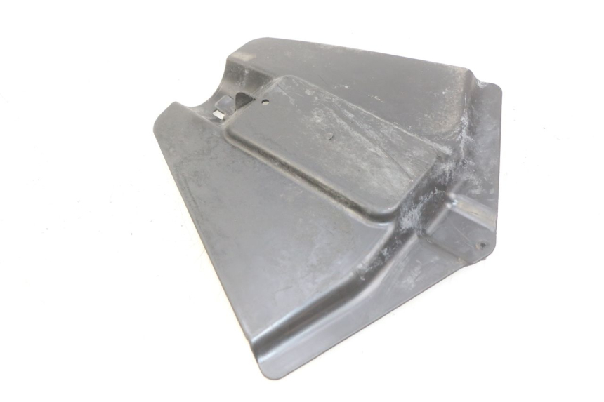 photo de SABOT MOTEUR PIAGGIO FLY 2T 50 (2004 - 2017) - Détail de la pièce