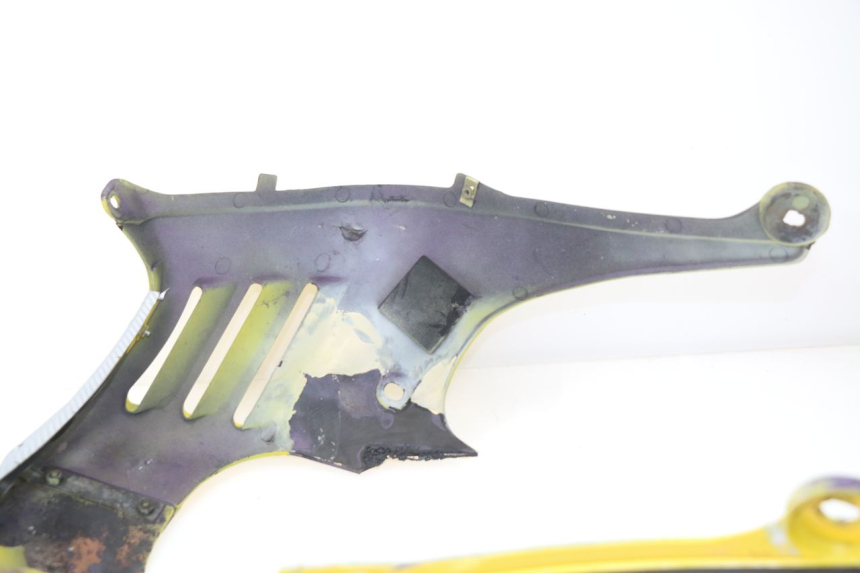 photo de SABOT MOTEUR SUZUKI GSXF GSX F 600 (1988 - 1997) - Vue d’ensemble