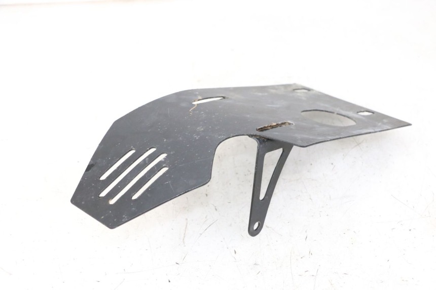 photo de SABOT MOTEUR APOLLO RFZ 125 - Gros plan technique