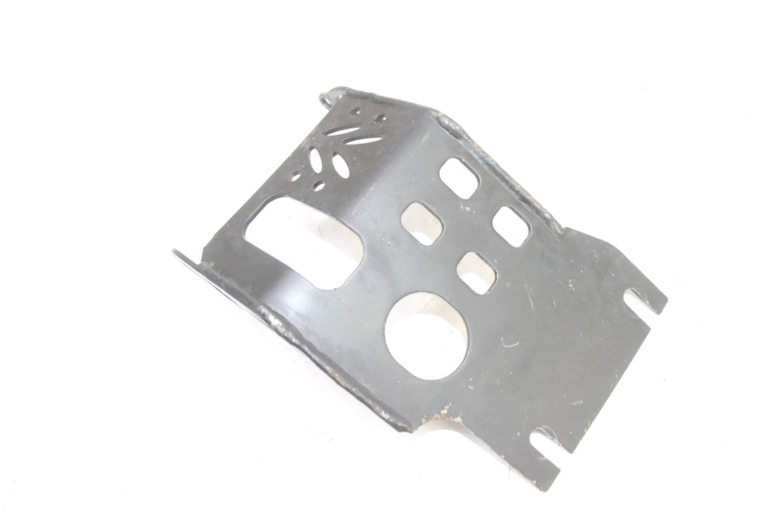 photo de SABOT MOTEUR APOLLO RXF 125 - Gros plan technique