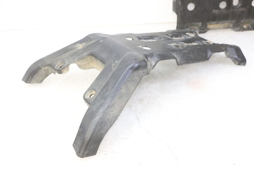 photo de SABOT MOTEUR YAMAHA YFM GRIZZLY 550 (2008 - 2015) - Marquages et références