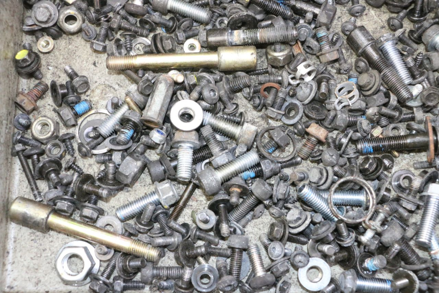 photo de SAC VISSERIE VIS QUADRO 4 4D 350 (2015 - 2018) - Autre angle de vue