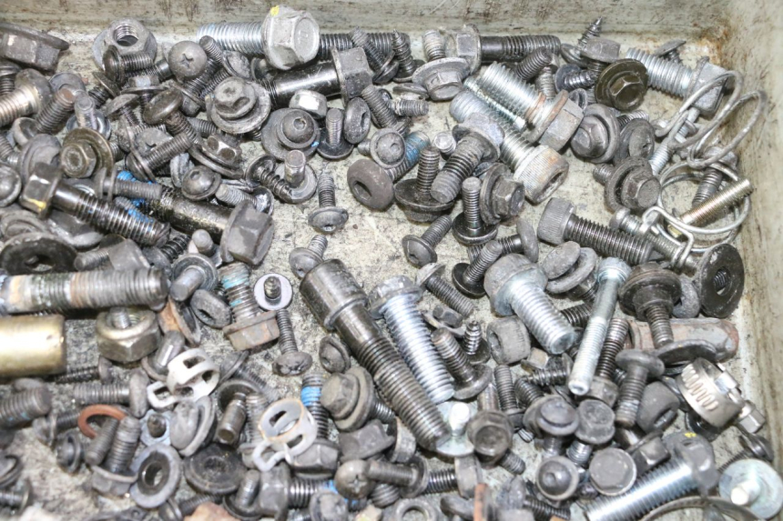 photo de SAC VISSERIE VIS QUADRO 4 4D 350 (2015 - 2018) - Vue d’ensemble