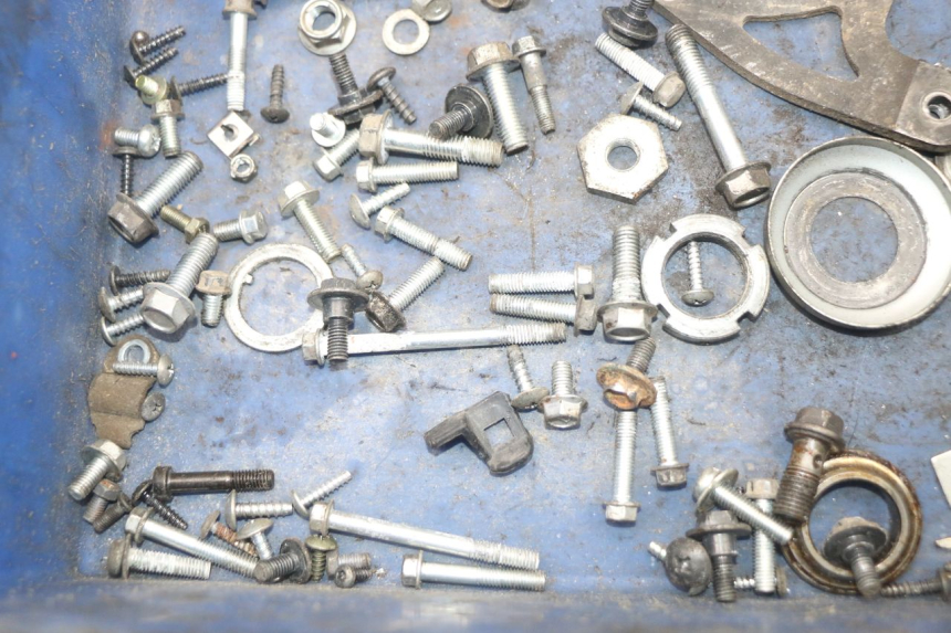 photo de SAC VISSERIE VIS SUZUKI ADDRESS 110 (2015 - 2020) - Autre angle de vue