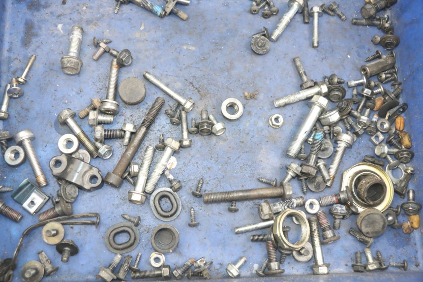 photo de SAC VISSERIE VIS KYMCO AGILITY 16+ 4T 50 (2018 - 2023) - Détail de la pièce