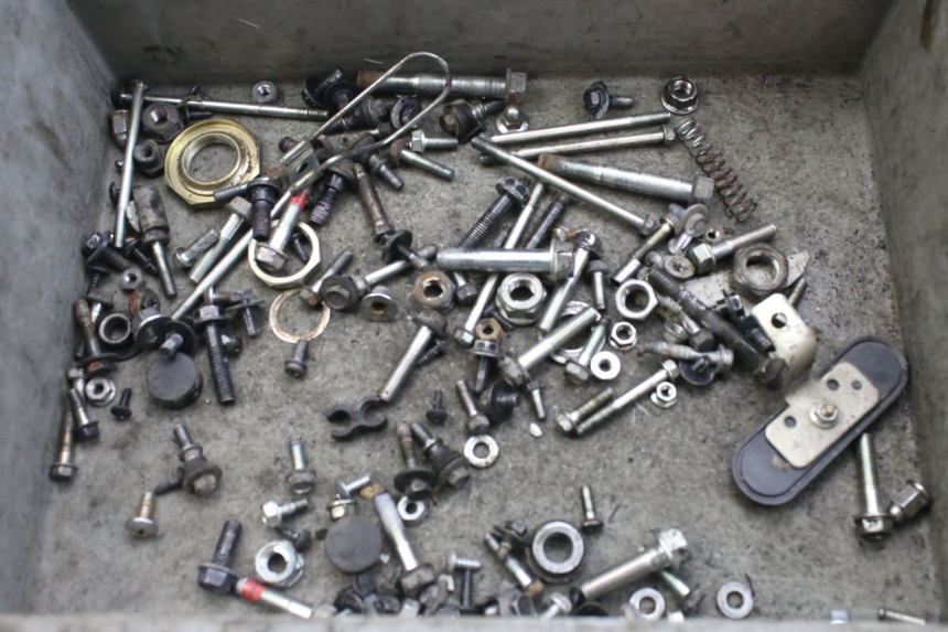 photo de SAC VISSERIE VIS KYMCO AGILITY 4T 50 (2018 - 2022) - Vue principale