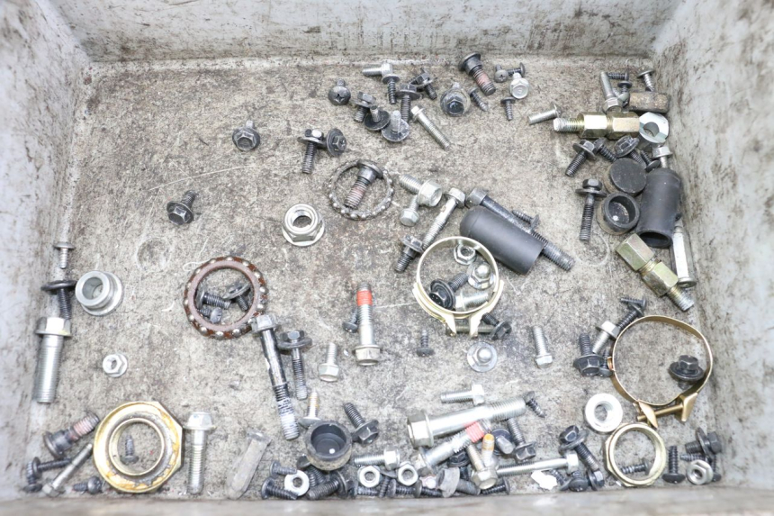 photo de SAC VISSERIE VIS KYMCO AGILITY 4T 50 (2018 - 2022) - Vue principale