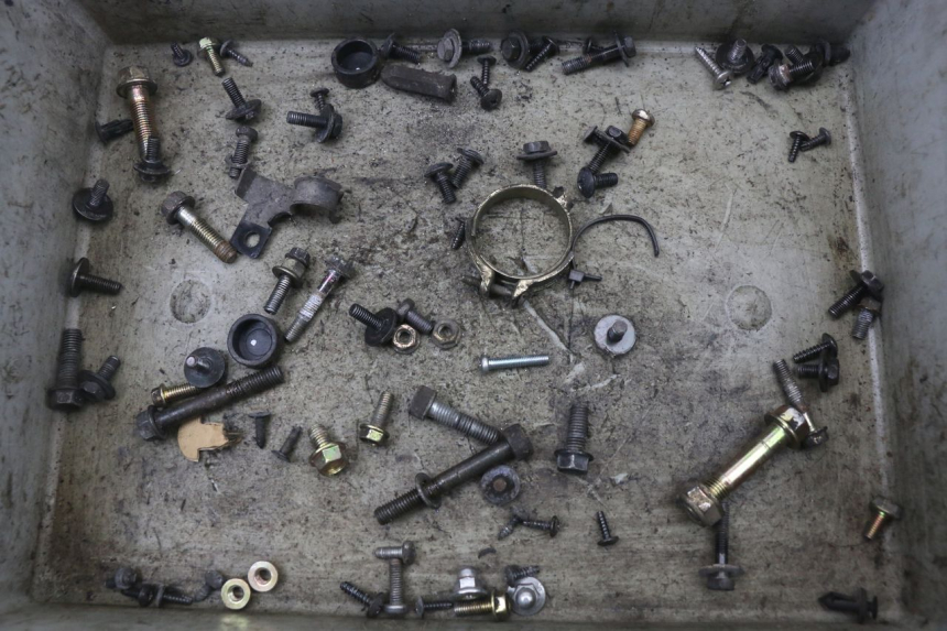 photo de SAC VISSERIE VIS KYMCO AGILITY CARRY 50 (2011 - 2020) - Vue principale