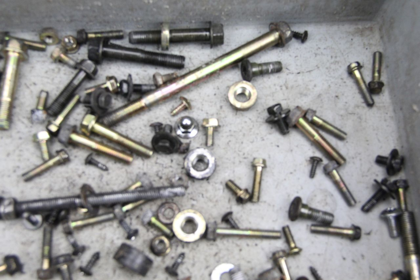 photo de SAC VISSERIE VIS KYMCO AGILITY FR 2T 50 (2012 - 2017) - Autre angle de vue