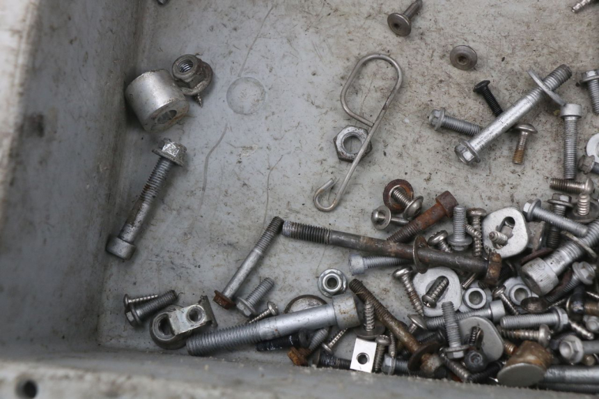 photo de SAC VISSERIE VIS APRILIA ATLANTIC 125 (2003 - 2009) - Zoom état d’usage