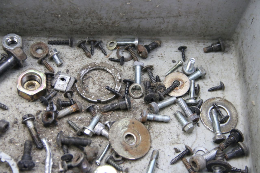 photo de SAC VISSERIE VIS DERBI BOULEVARD 50 (2009 - 2006) - Gros plan technique