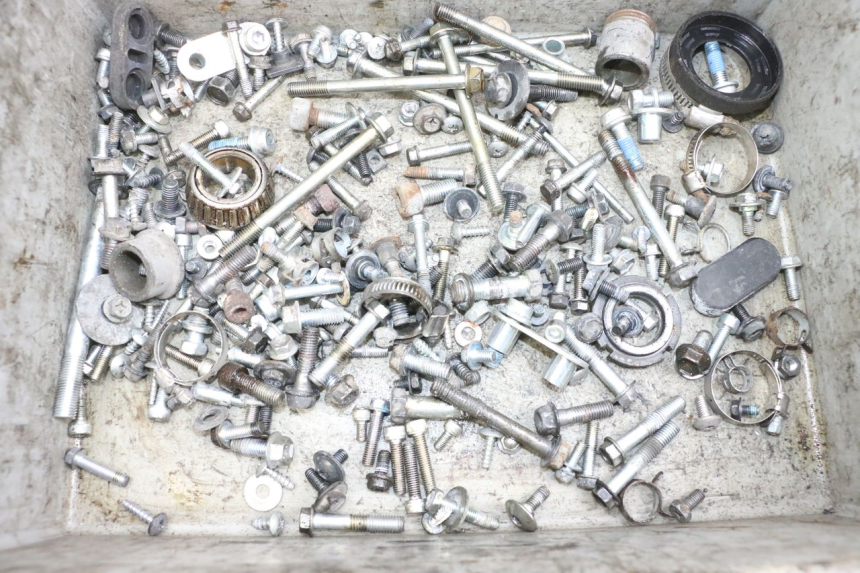 photo de SAC VISSERIE VIS SUZUKI BURGMAN 650 (2013 - 2020) - Vue principale