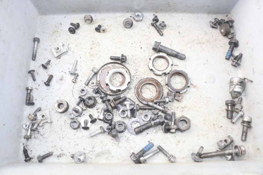 photo de SAC VISSERIE VIS YAMAHA BW'S 50 (2004 - 2017) - Vue principale