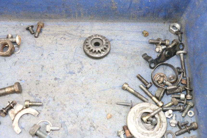 photo de SAC VISSERIE VIS YAMAHA BW'S 50 (2004 - 2017) - Zoom état d’usage