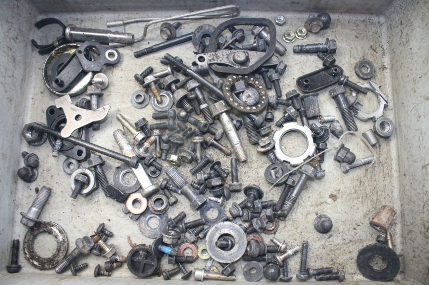 photo de SAC VISSERIE VIS YAMAHA BW'S BWS 125 (2010 - 2013) - Vue principale