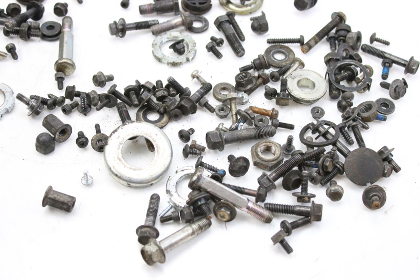 photo de SAC VISSERIE VIS YAMAHA BW'S BWS 125 (2010 - 2013) - Détail de la pièce