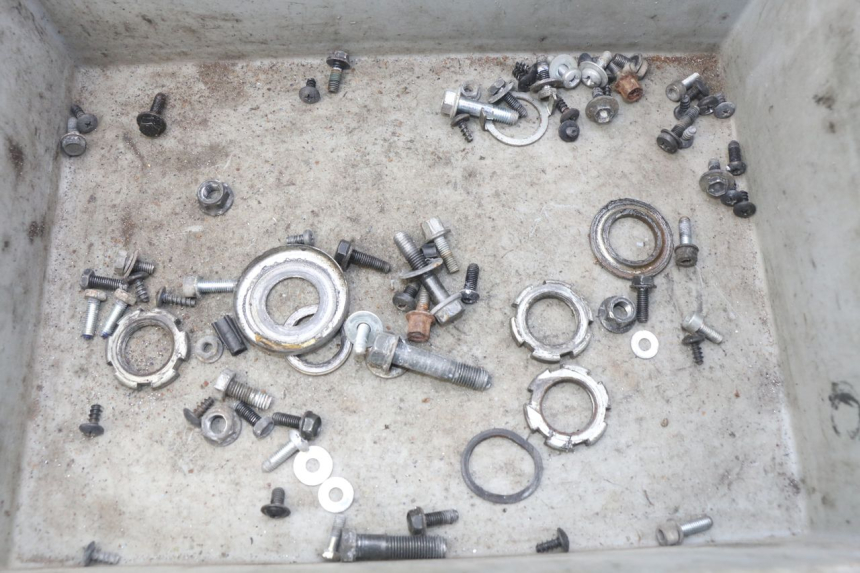 photo de SAC VISSERIE VIS YAMAHA BW'S EASY 50 (2013 - 2016) - Détail de la pièce