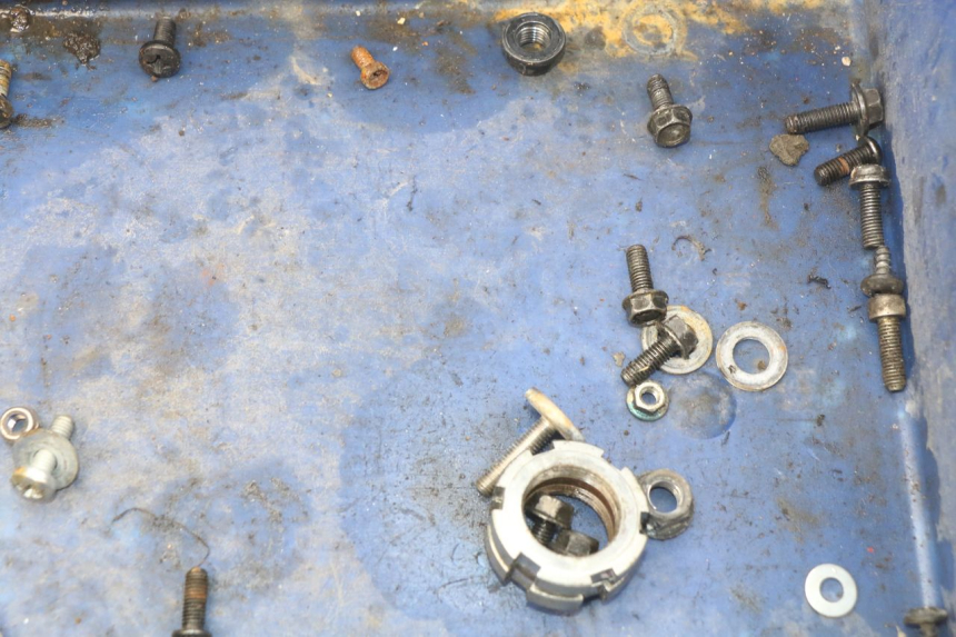 photo de SAC VISSERIE VIS YAMAHA BW'S EASY 50 (2013 - 2016) - Détail de la pièce