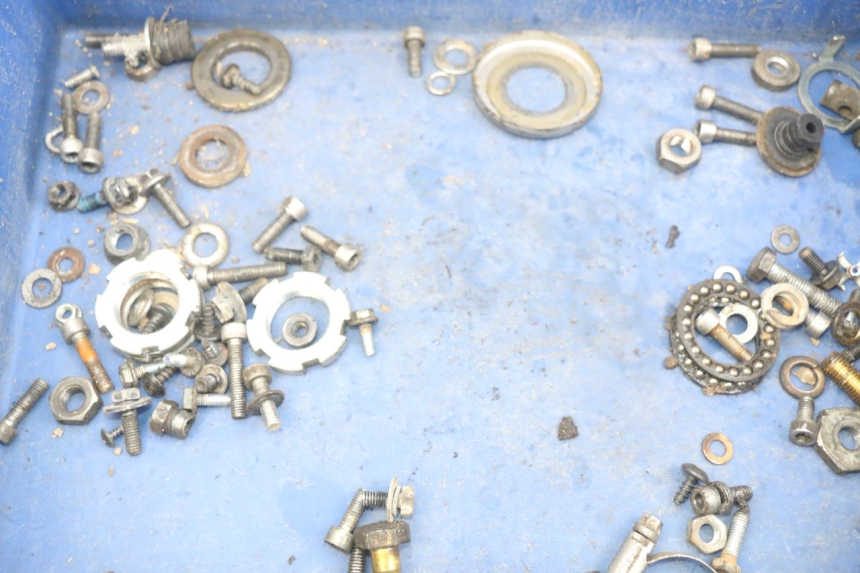 photo de SAC VISSERIE VIS YAMAHA BW'S EASY 50 (2013 - 2016) - Détail de la pièce