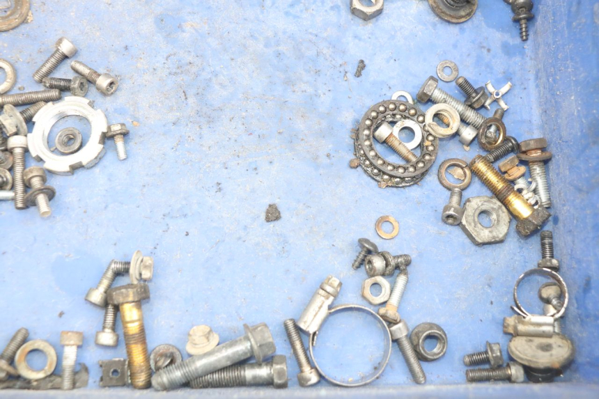 photo de SAC VISSERIE VIS YAMAHA BW'S EASY 50 (2013 - 2016) - Zoom état d’usage