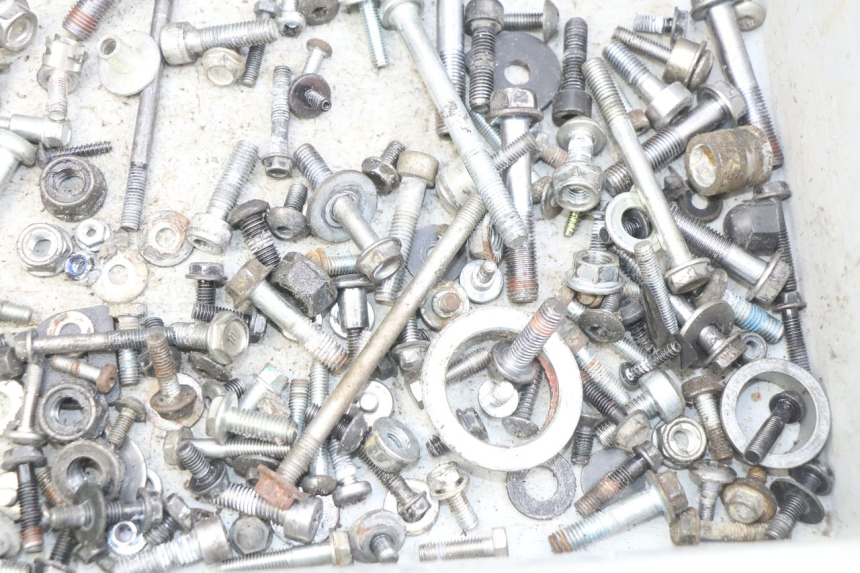 photo de SAC VISSERIE VIS HONDA CB R 1000 (2018 - 2023) - Zoom état d’usage