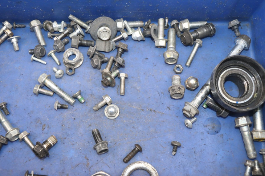 photo de SAC VISSERIE VIS HONDA CBF 125 (2009 - 2015) - Détail de la pièce