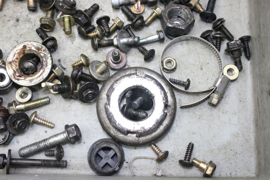 photo de SAC VISSERIE VIS SYM CITYCOM CITY COM 125 (2009 - 2014) - Zoom état d’usage