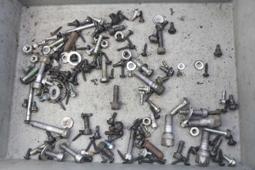 photo de SAC VISSERIE VIS PEUGEOT CITYSTAR 50 (2013 - 2017) - Vue principale