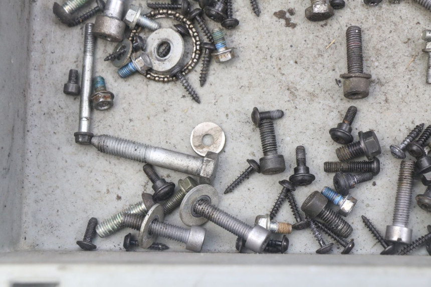 photo de SAC VISSERIE VIS PEUGEOT CITYSTAR 50 (2013 - 2017) - Détail de la pièce