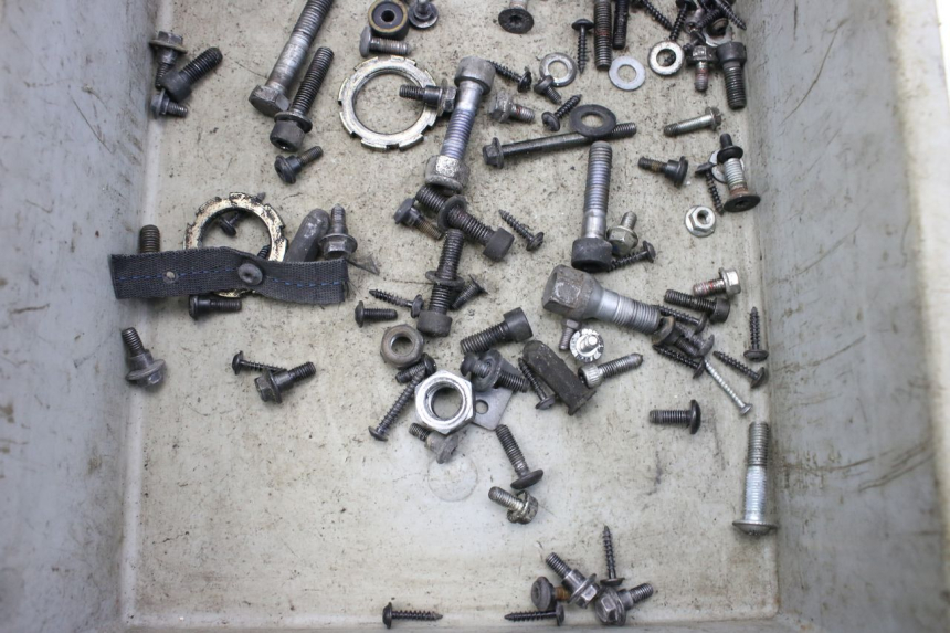 photo de SAC VISSERIE VIS PEUGEOT CITYSTAR 50 (2013 - 2017) - Autre angle de vue