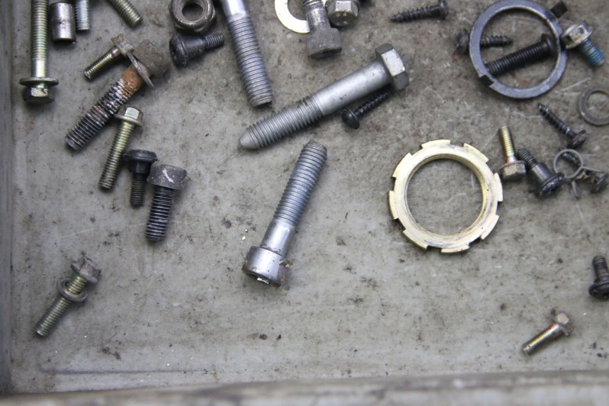 photo de SAC VISSERIE VIS PEUGEOT CITYSTAR 50 (2013 - 2017) - Détail de la pièce