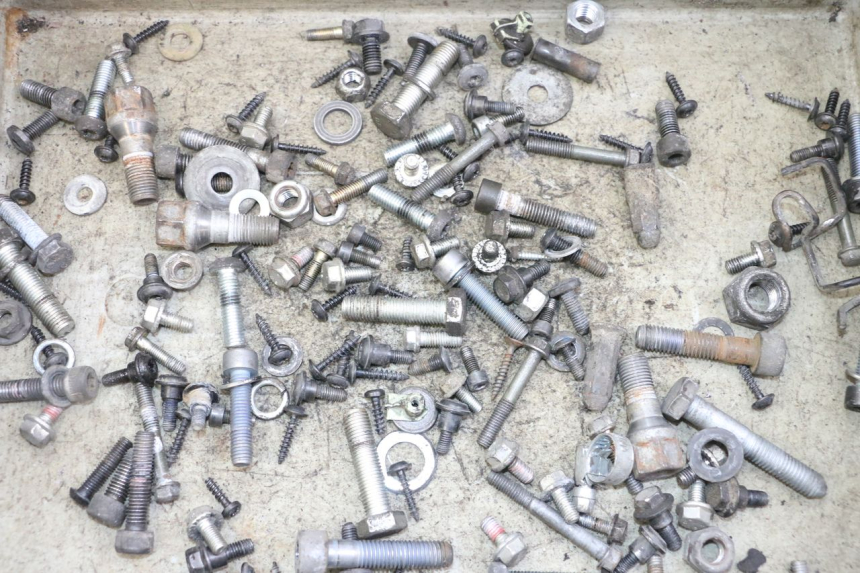 photo de SAC VISSERIE VIS PEUGEOT CITYSTAR 50 (2013 - 2017) - Détail de la pièce