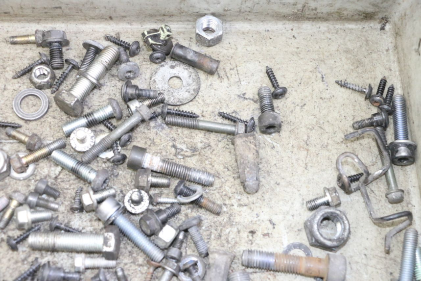 photo de SAC VISSERIE VIS PEUGEOT CITYSTAR 50 (2013 - 2017) - Autre angle de vue