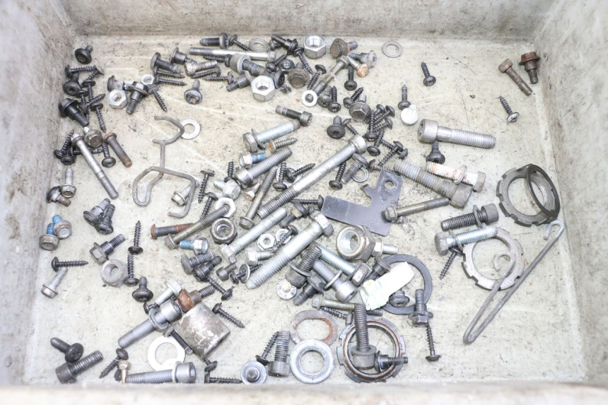 photo de SAC VISSERIE VIS PEUGEOT CITYSTAR 50 (2013 - 2017) - Vue principale