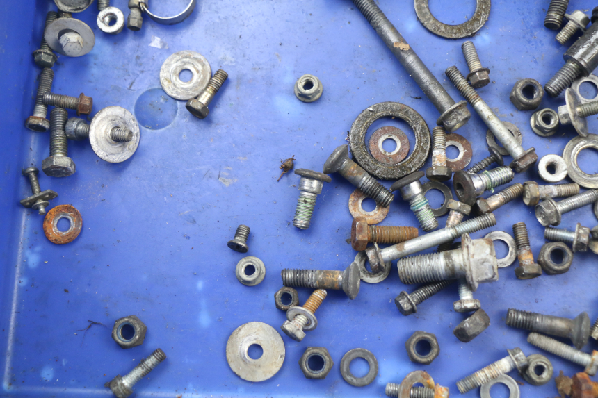 photo de SAC VISSERIE VIS HONDA CR 125 (2000 - 2001) - Zoom état d’usage