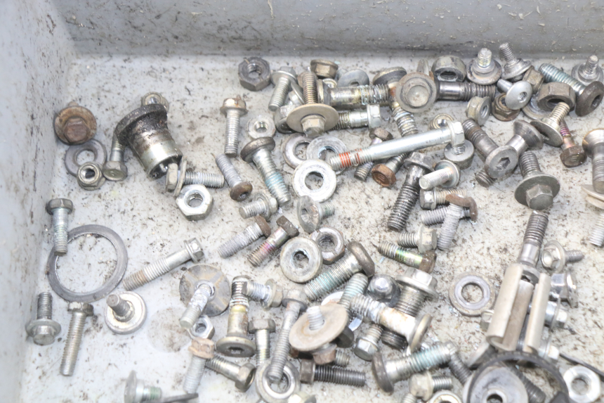 photo de SAC VISSERIE VIS HONDA CRF CR-F 450 (2005 - 2008) - Détail de la pièce