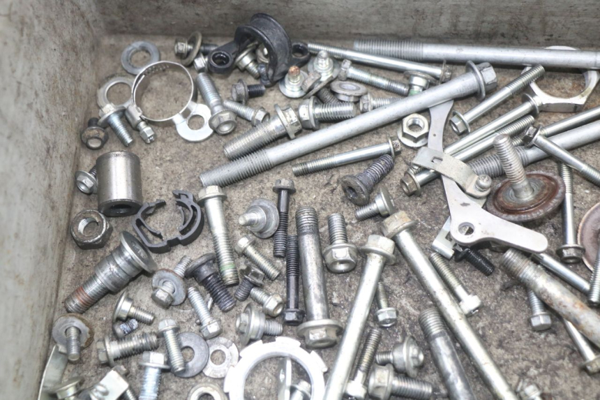 photo de SAC VISSERIE VIS HONDA CRF R 250 (2020 - 2021) - Détail de la pièce