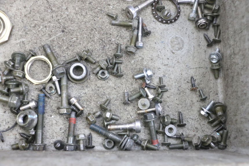 photo de SAC VISSERIE VIS SYM CROX 4T 50 (2016 - 2023) - Autre angle de vue