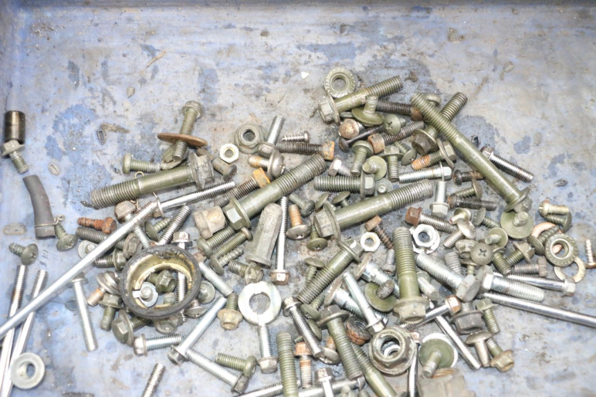 photo de SAC VISSERIE VIS DAELIM BESBI 125 (2007 - 2008) - Détail de la pièce