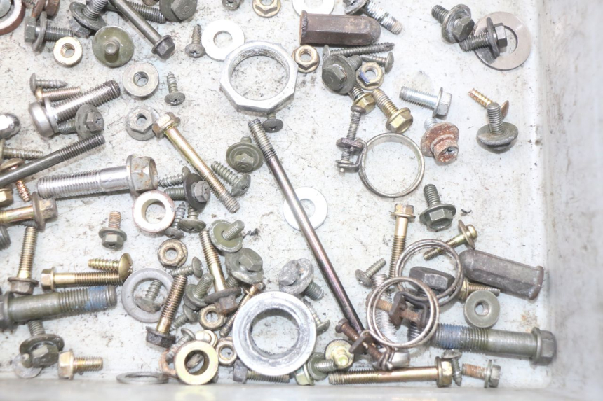 photo de Sachet de visserie vis KYMCO DINK STREET ABS 125 (2011 - 2018) - Gros plan technique