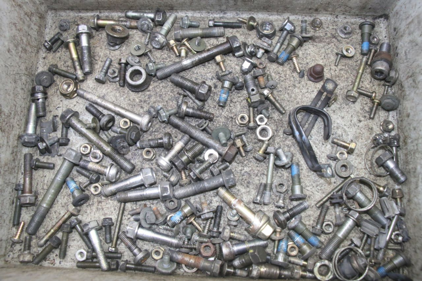 photo de SAC VISSERIE VIS KYMCO DINK STREET 125 (2009 - 2014) - Vue principale