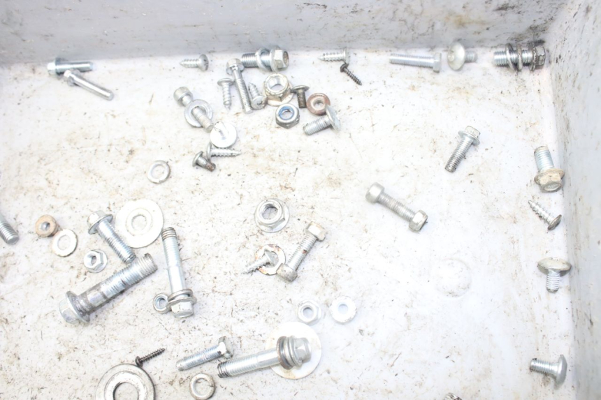 photo de SAC VISSERIE VIS CCR DIRT BIKE 125 - Gros plan technique