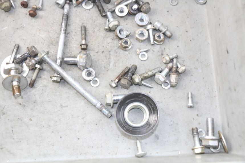 photo de SAC VISSERIE VIS LIFAN DIRTBIKE 50 - Détail de la pièce