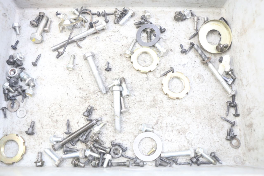 photo de SAC VISSERIE VIS PEUGEOT E-VIVACITY 1 (2012 - 2018) - Détail de la pièce