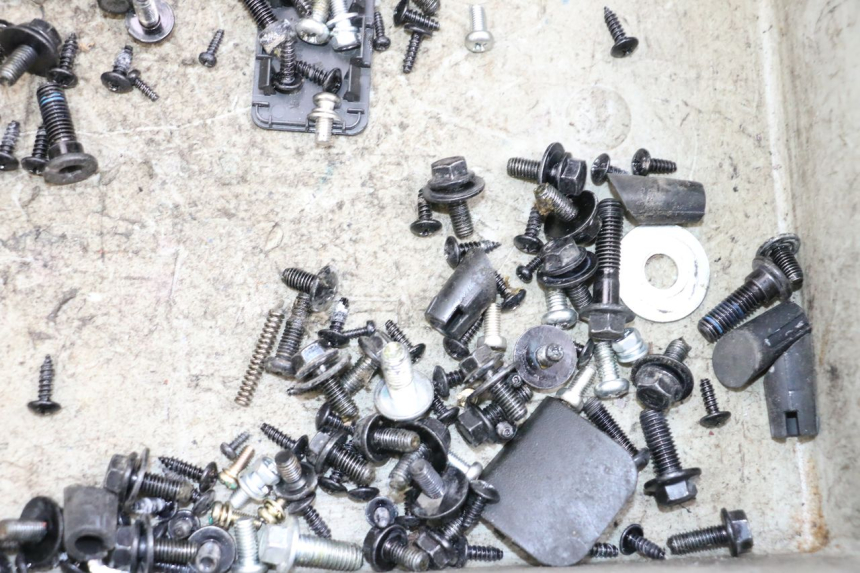 photo de SAC VISSERIE VIS SEGWAY NINEBOT E125S 1 (2022 - 2026) - Gros plan technique