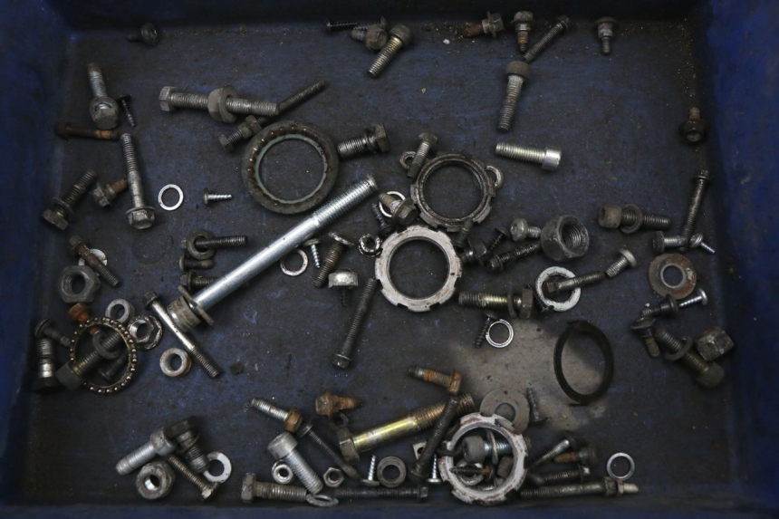 photo de SAC VISSERIE VIS PEUGEOT ELYSTAR 50 (2002 - 2014) - Vue principale