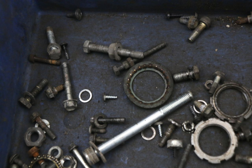 photo de SAC VISSERIE VIS PEUGEOT ELYSTAR 50 (2002 - 2014) - Détail de la pièce